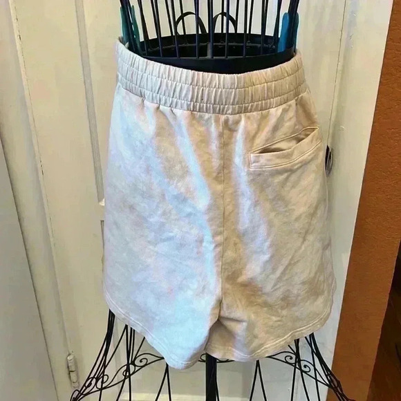 Banana Republic Knit Shorts-Sz M - Picture 5 of 6